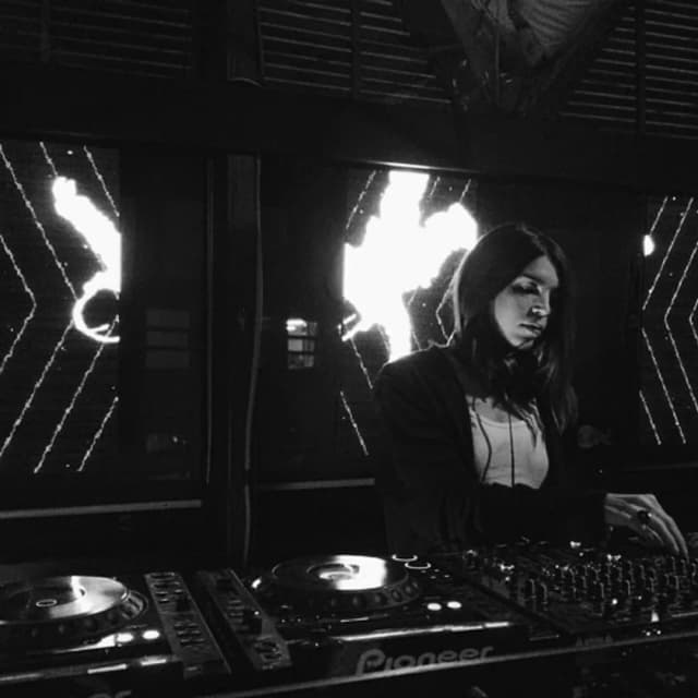 Lola Palmer RTS.FM X Rodnya 17.12.15