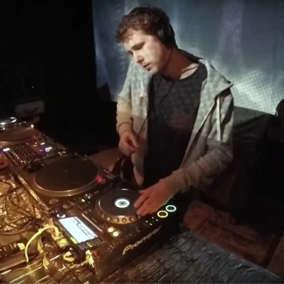 Tolo / Mate Tollner RTS.FM Budapest 18.02.2017