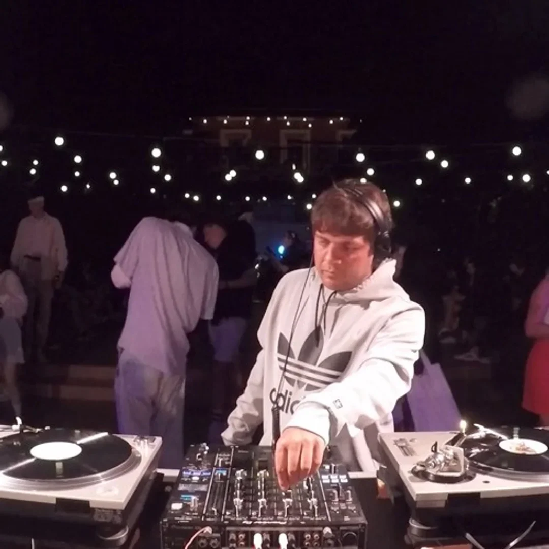 Arthur Weis RTS.FM X Bar Sol' Kazan