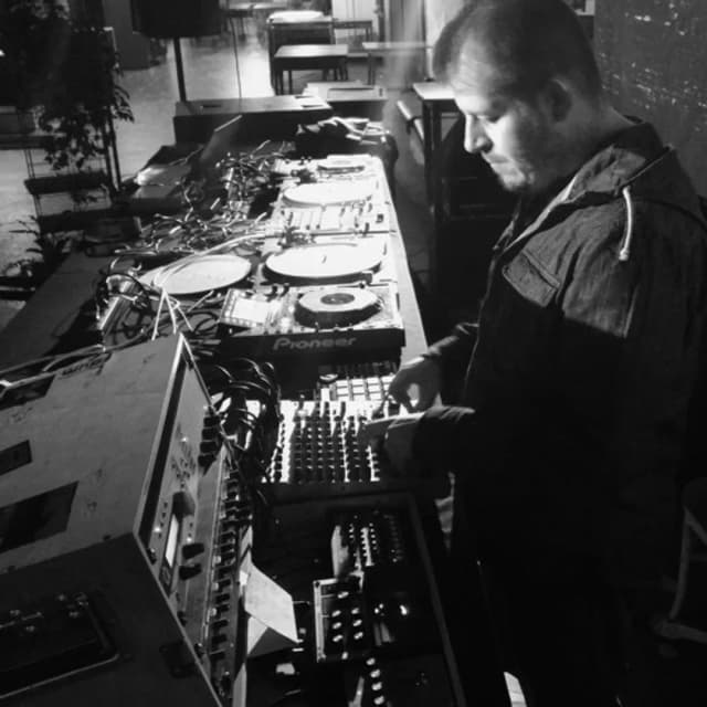 Krisz Deak Live RTS.FM Budapest 13.12.2015