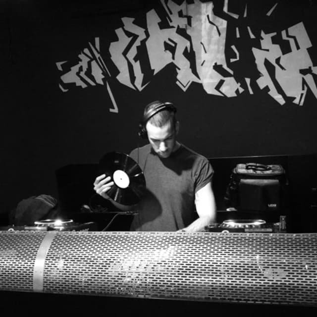 Julian Perez RTS.FM Budapest 16.01.2016
