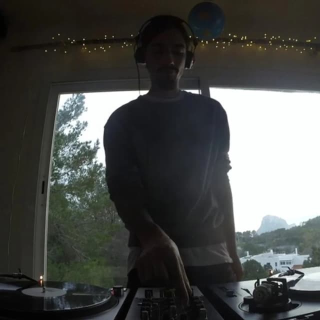 Plusculaar RTS.FM x Travel Ibiza 04.02.2017