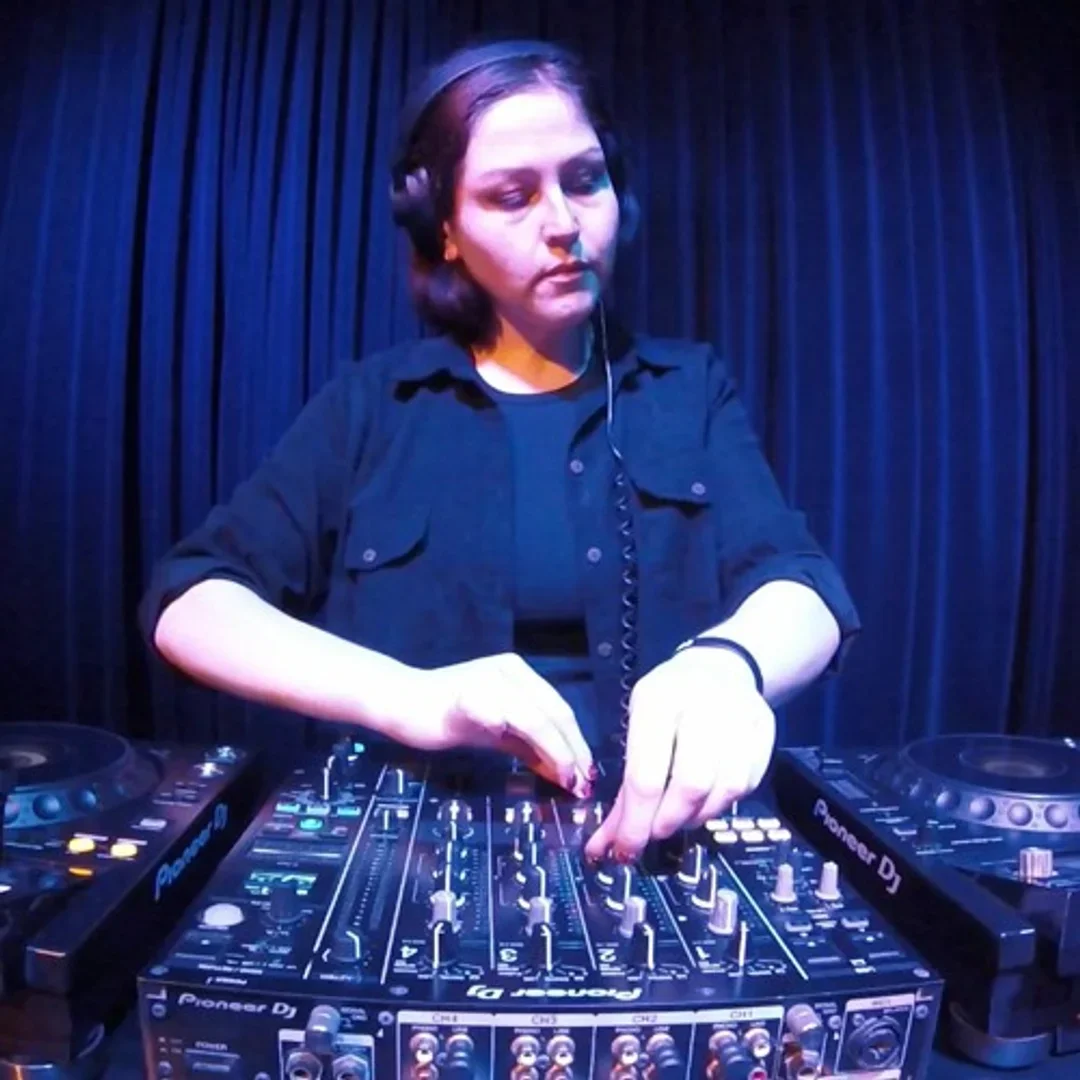 cutiebeats RTS.FM X Bar Sol' Kazan