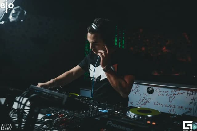 JCB | Mendeleev Bar Showcase RTS.FM 03.02.15