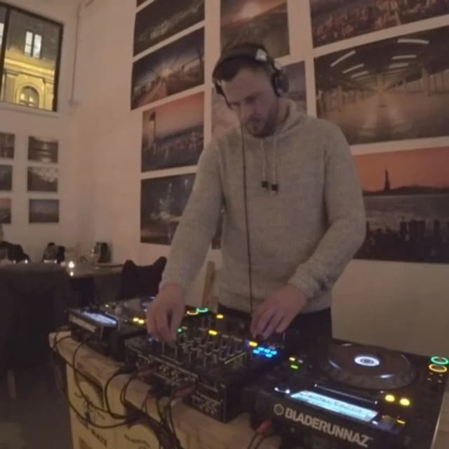 Monoclick RTS.FM Budapest 20.12.2017