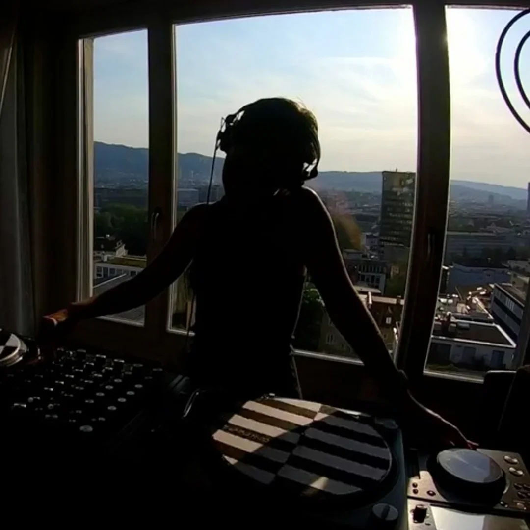 Dasha. RTS.FM Zurich x Hearts Society 21.08.2021