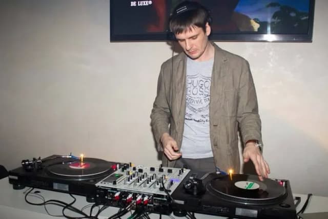 Aesthete | Friendly Vibes Showcase X RTS.FM • 25.10.14