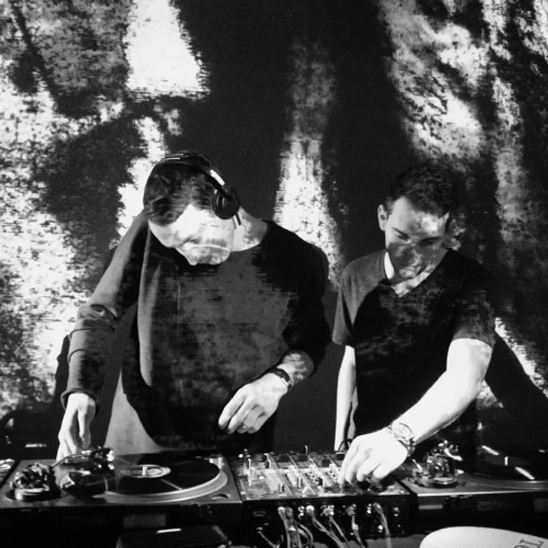 Erro & Contan RTS.FM Budapest 13.12.2015