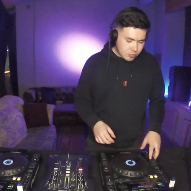 Bensees RTS.FM X Paranoia Bar Kazan