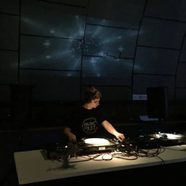 Little Hado RTS.FM Cluj 16.04.2016