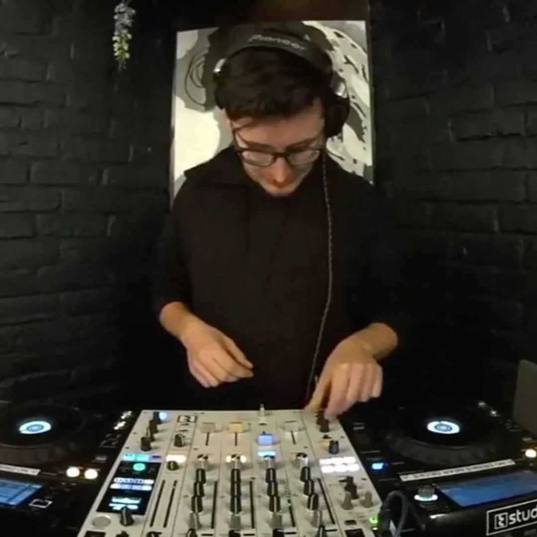 Esoniq RTS.FM Riga 11.12.2019