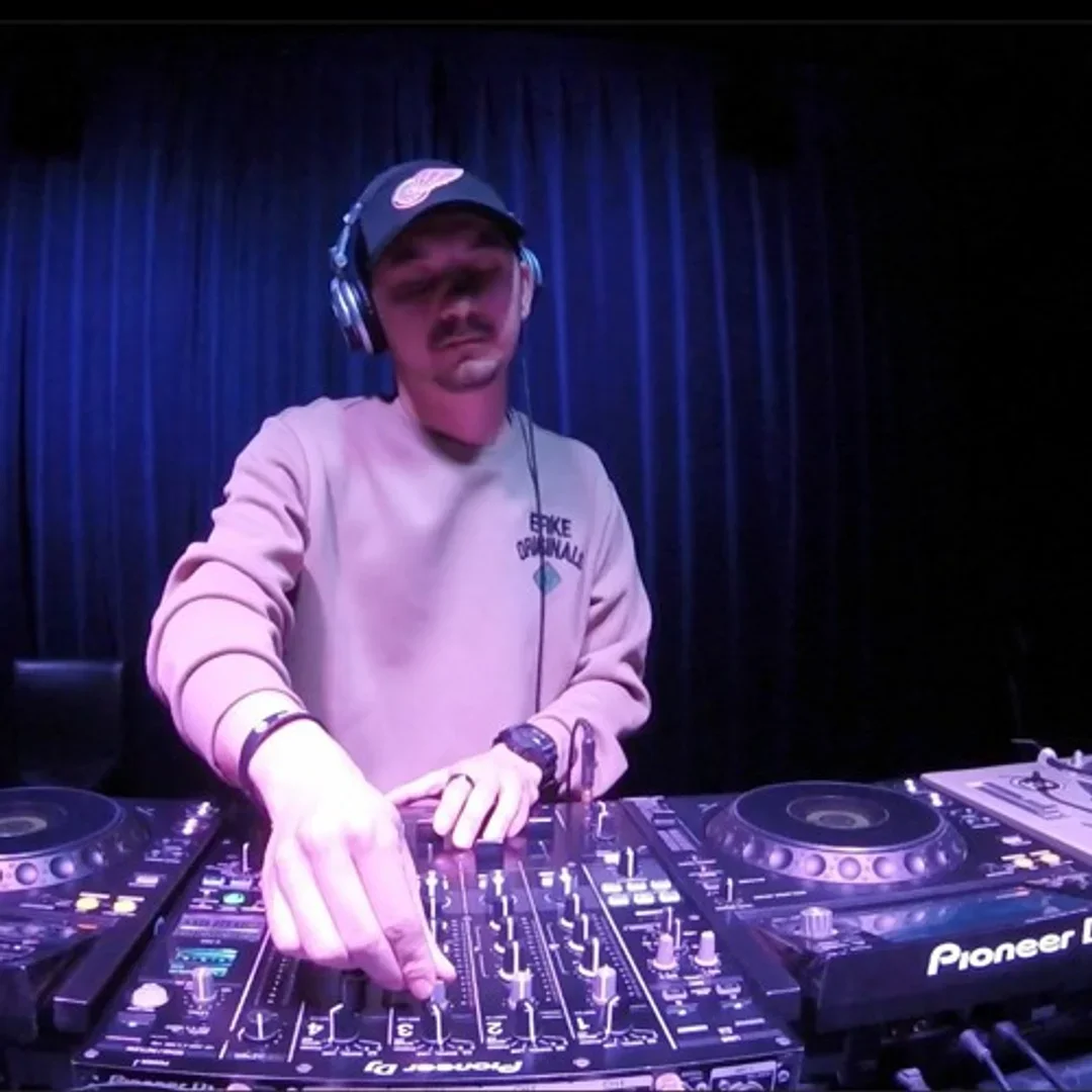 Temur E RTS.FM X Bar Sol' Kazan