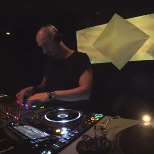 Vayna RTS.FM Budapest 20.04.2018