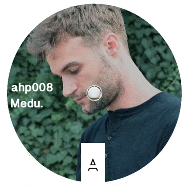 Afterhours 008: Medu ☁